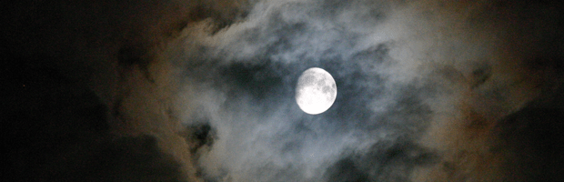 Header 1 - Moon